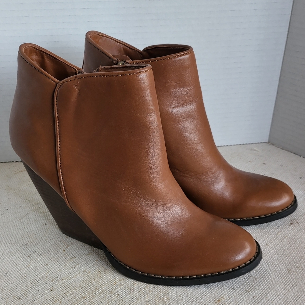 Reba Tan Leather Ankle Booties